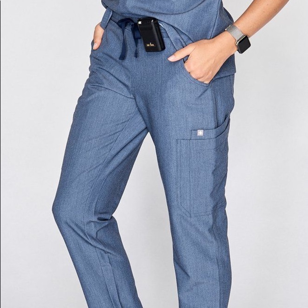 FIGS Yola Scrub Pant (Denim)